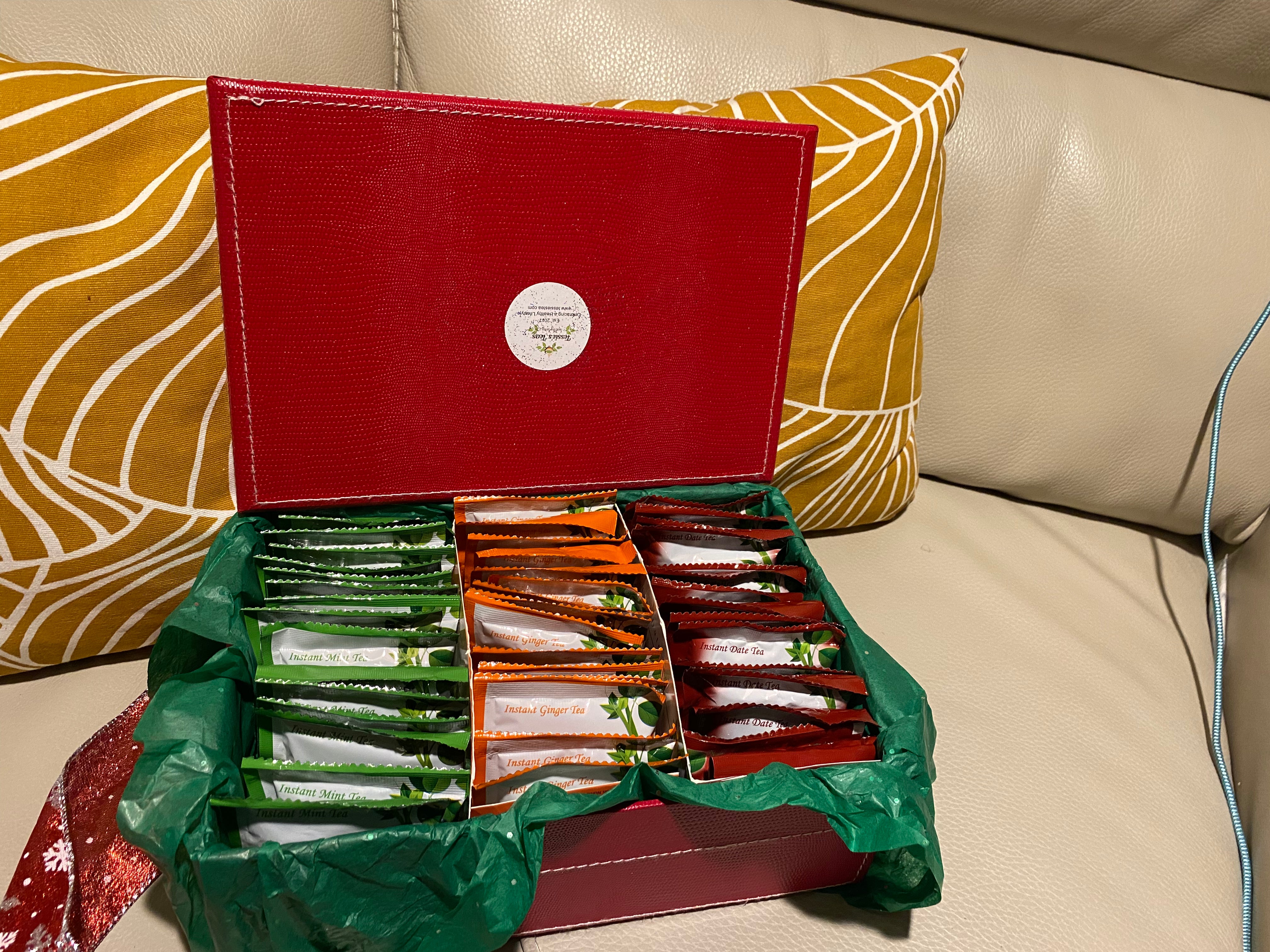 Gift Box  w Tumbler - Assorted Tea